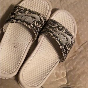 Nike slides